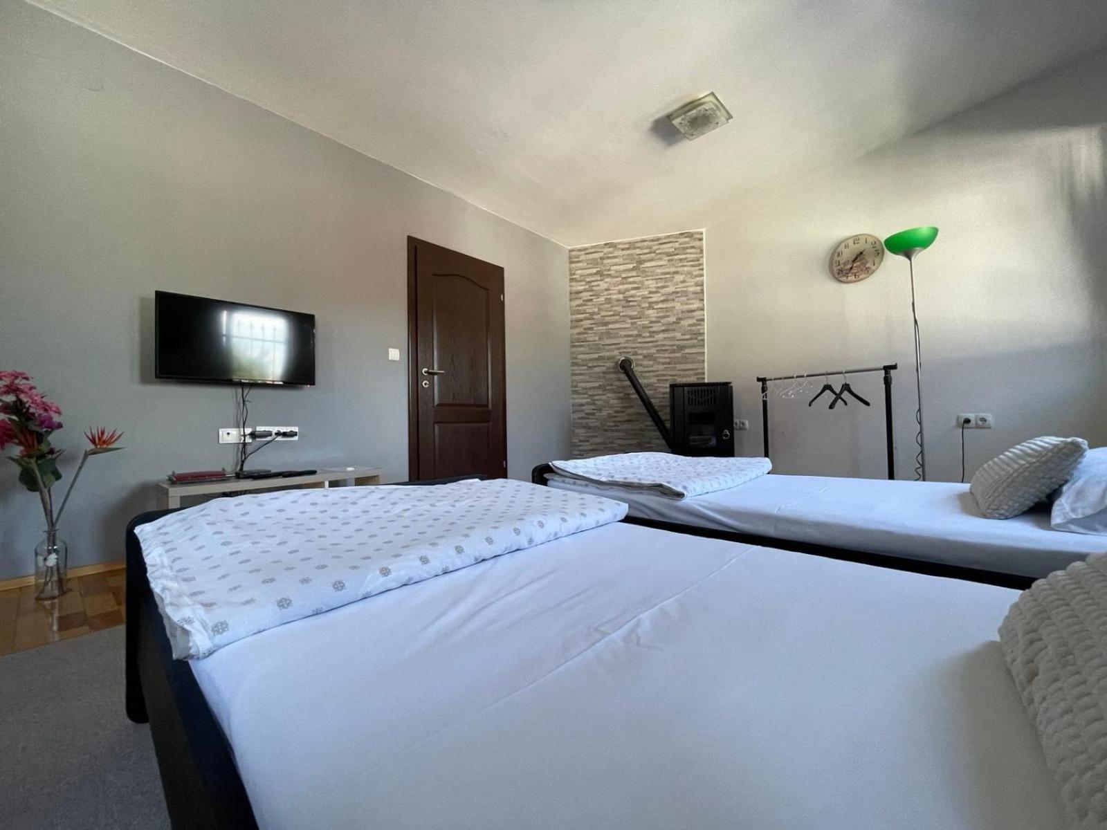 Apartment Apartman Ami